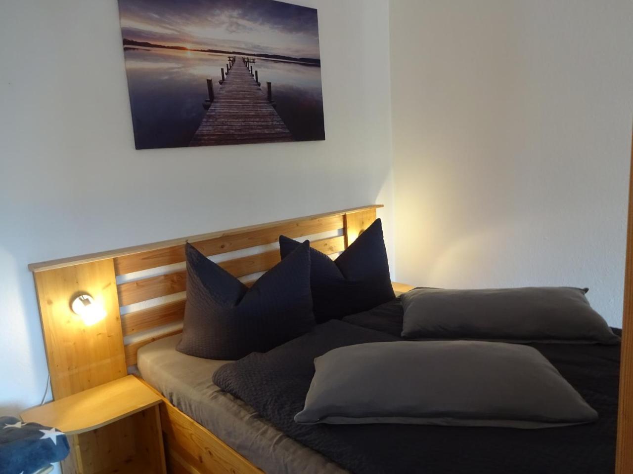 Ferienwohnung "Sonnenschein" เซลบ์ ภายนอก รูปภาพ